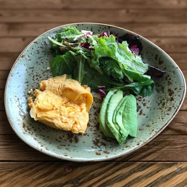 Side of Sliced Avocado.